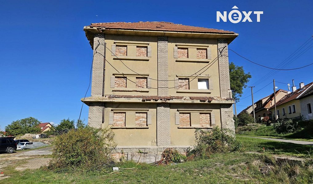 Prodej stavebního pozemku 1 518 m², Černuc – náhled fotky 10