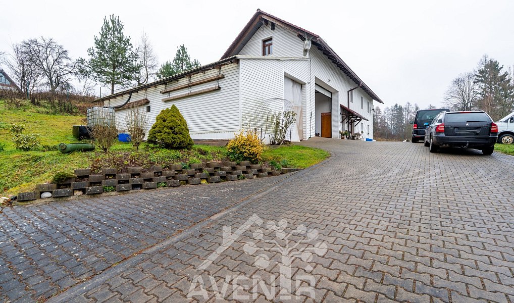 Prodej domu 232 m² s pozemkem 1 864 m², Semily – náhled fotky 5