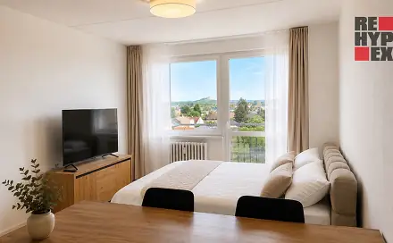 Pronájem bytu 1+kk 33 m², Trnovská, Pardubice - Ohrazenice