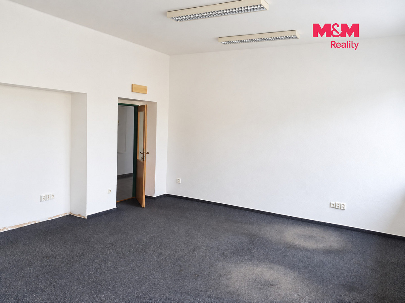 Pronájem kanceláře 29 m² – fotografie 4