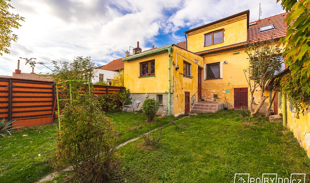 Prodej domu 184 m² s pozemkem 976 m², Zbůch – náhled fotky 3
