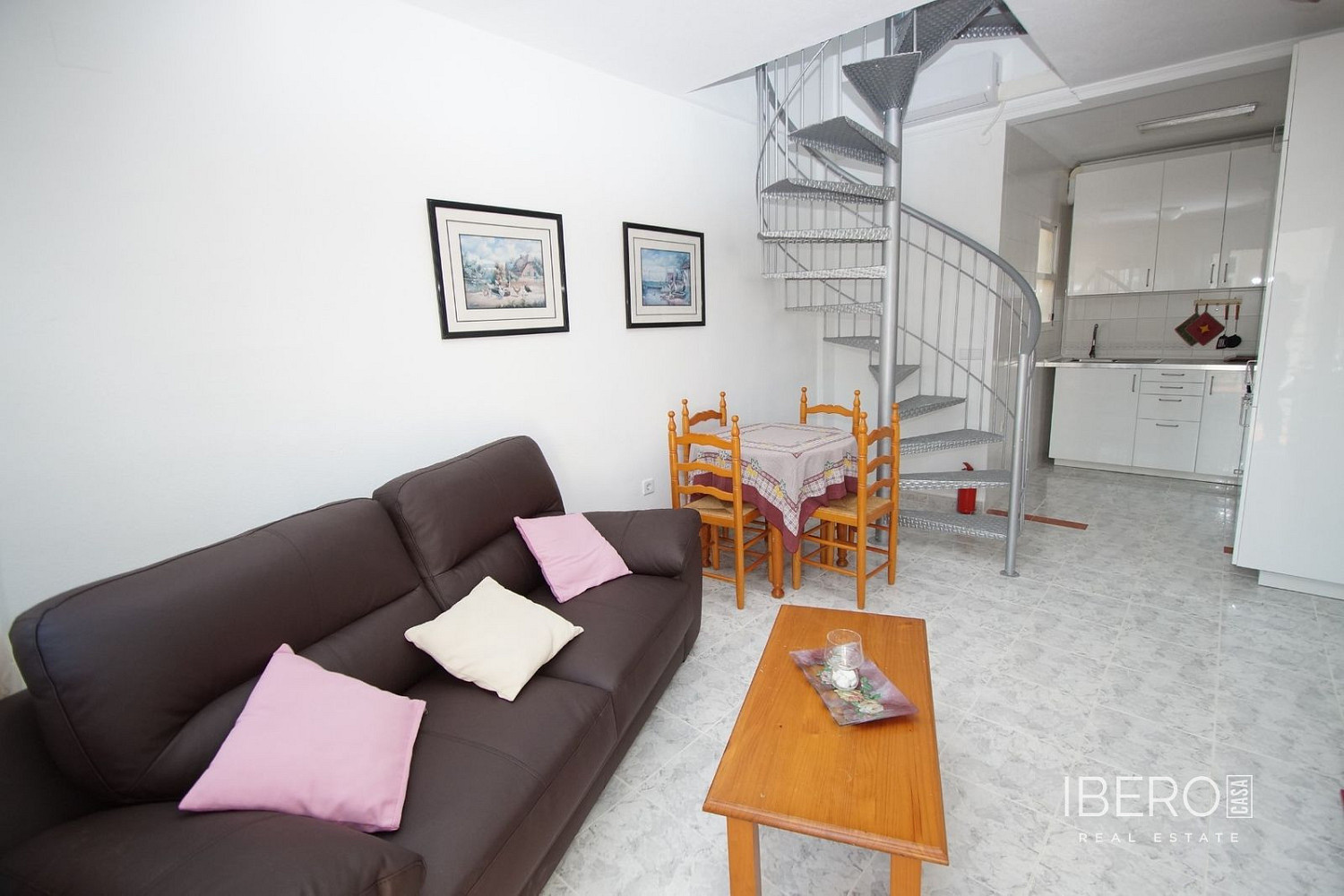 Prodej domu 58 m² s pozemkem 58 m² - Widok 2