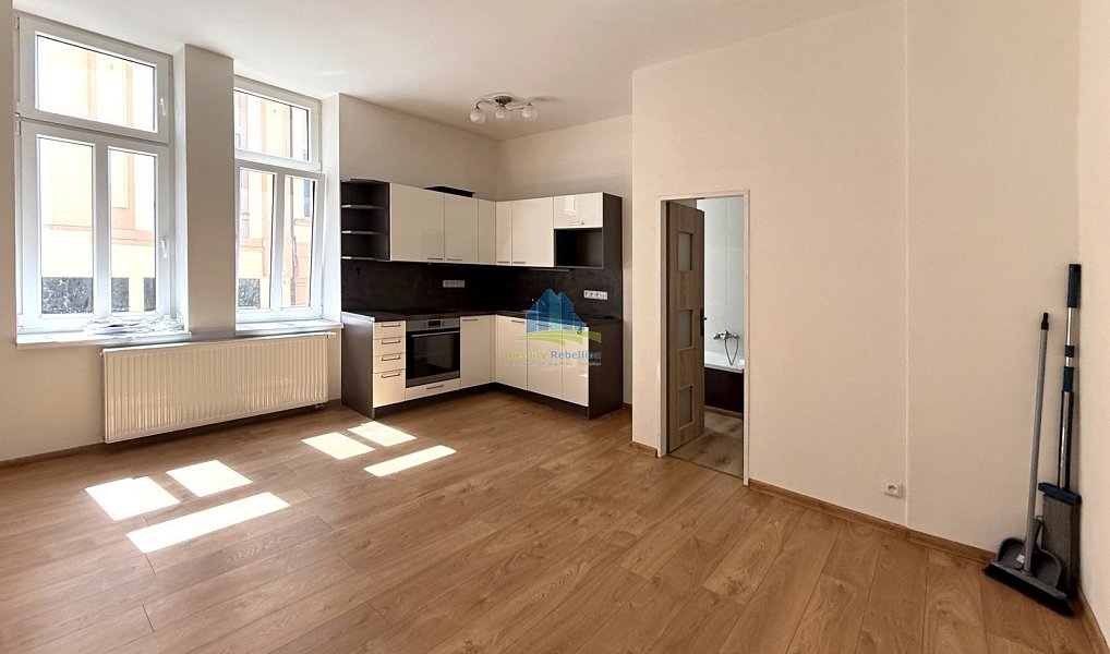 Pronájem bytu 2+kk 55 m², Aš – náhled fotky 6