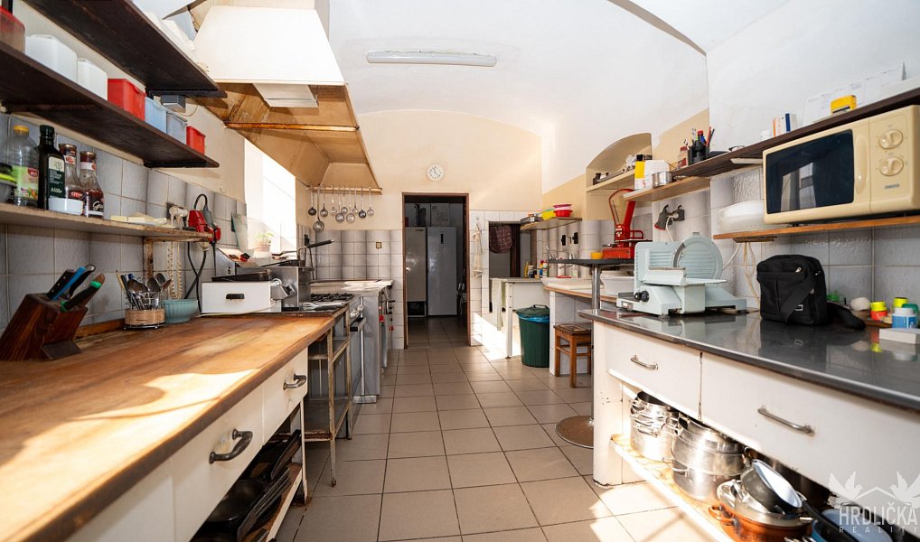 Prodej restaurace 340 m², Strakonice – náhled fotky 7
