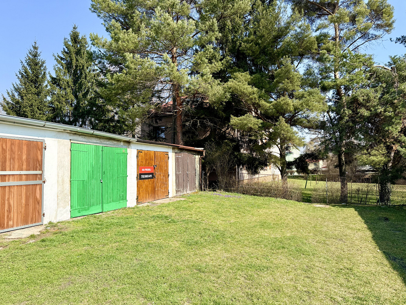 Garáž 18 m² Železnobrodská, Praha - Kbely