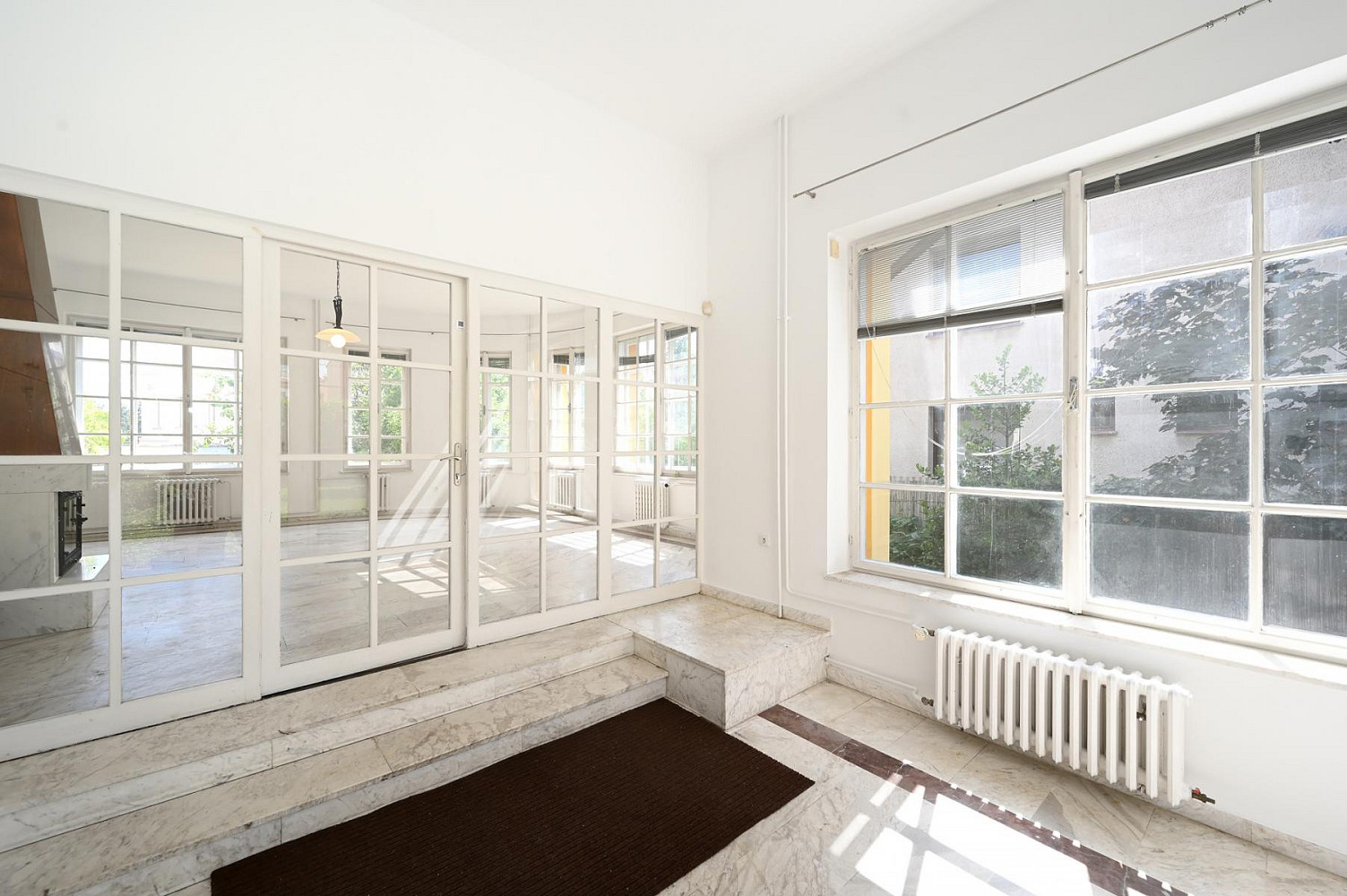 Pronájem kanceláře 454 m² – fotografie 3