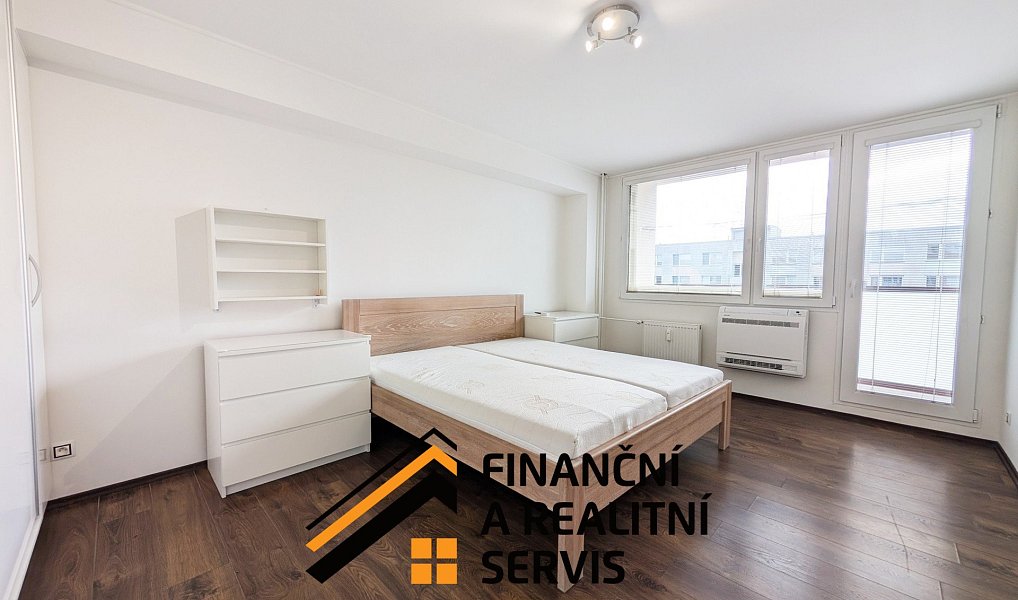 Pronájem bytu 3+1 84 m², Mladá Boleslav – náhled fotky 10