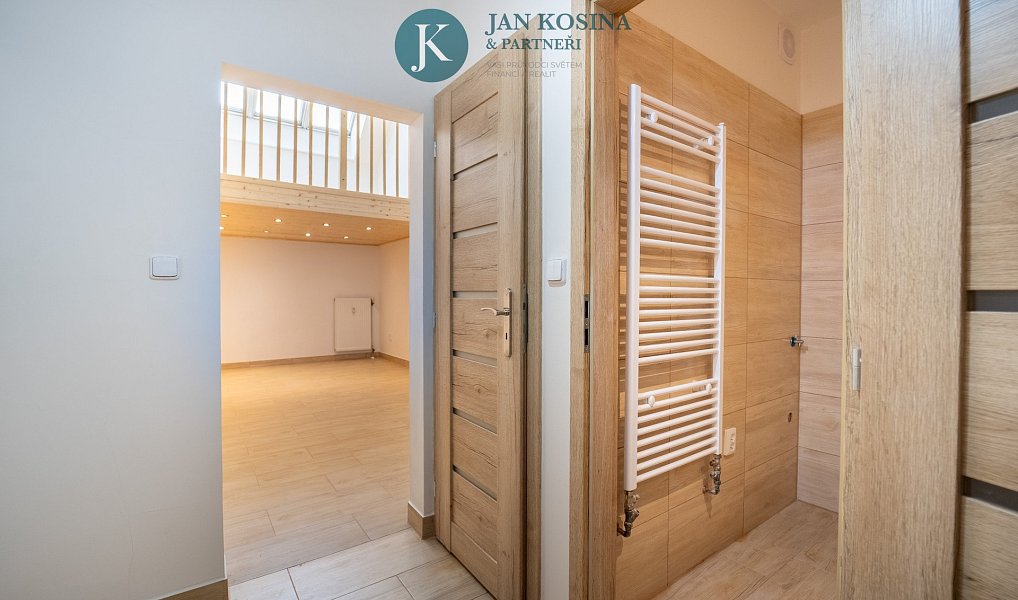 Prodej bytu 1+kk 26 m², Praha – náhled fotky 8