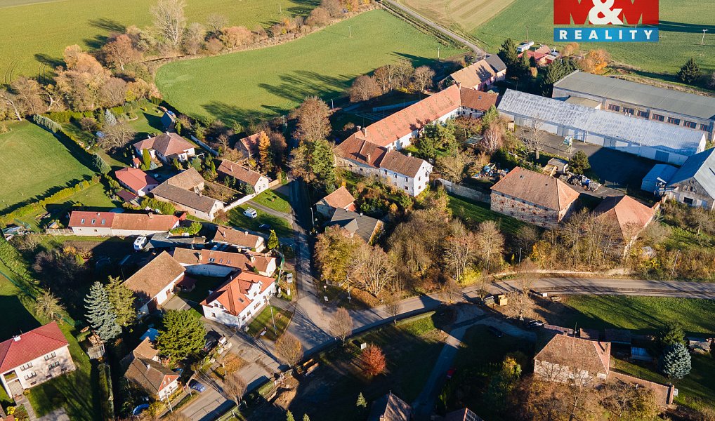 Prodej zahrady 981 m², Úhřetice – náhled fotky 11