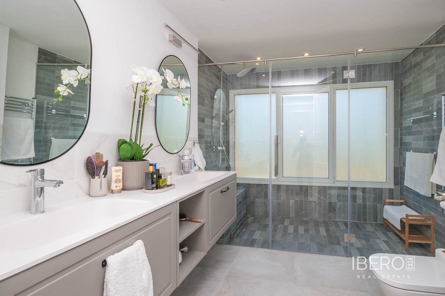 Piso 4+kk – Marbella, Elviria - Más
