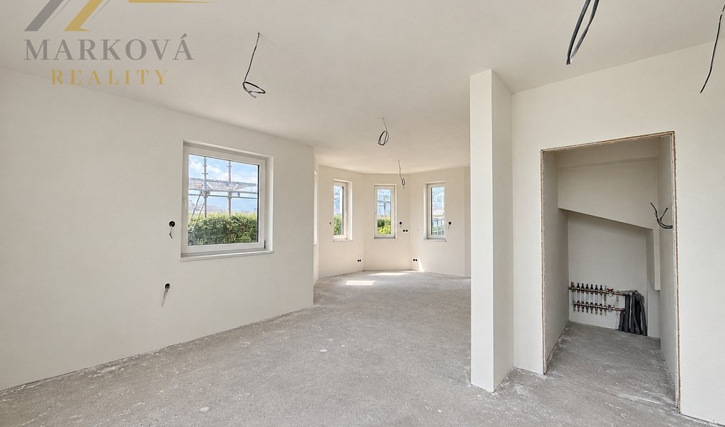 Prodej domu 96 m² s pozemkem 765 m², Dobev – náhled fotky 2
