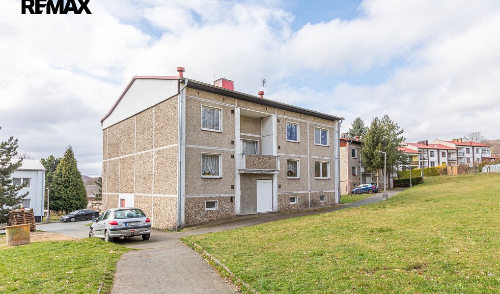 Prodej nájemního domu, činžáku 312 m², Přimda – náhled fotky 2