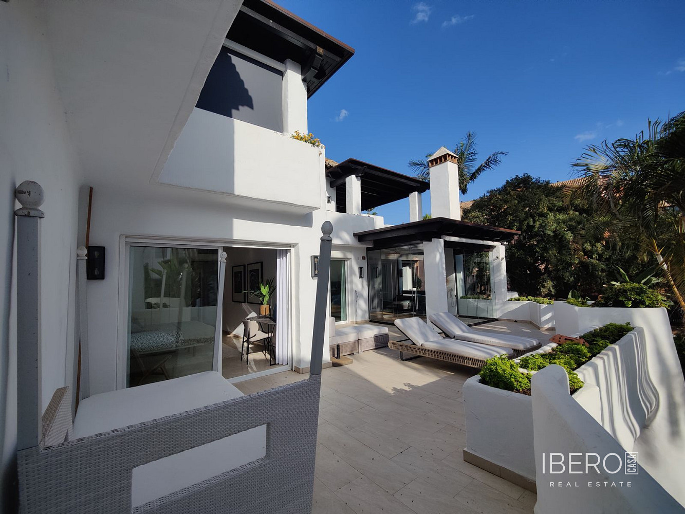 Piso 5+kk – Marbella, Nueva Andalucía - Vista 3