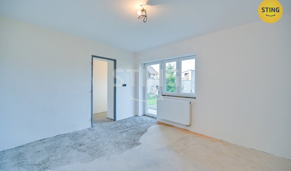 Prodej domu 270 m² s pozemkem 615 m², Strachotín – náhled fotky 26