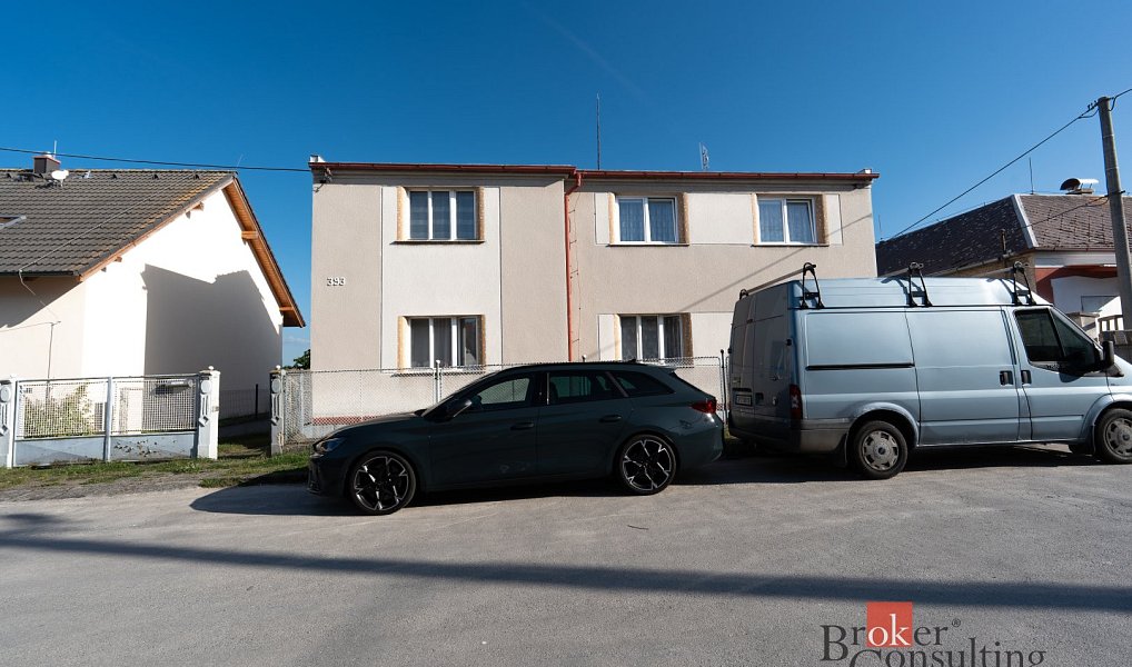 Prodej domu 200 m² s pozemkem 676 m², Třemošná – náhled fotky 3