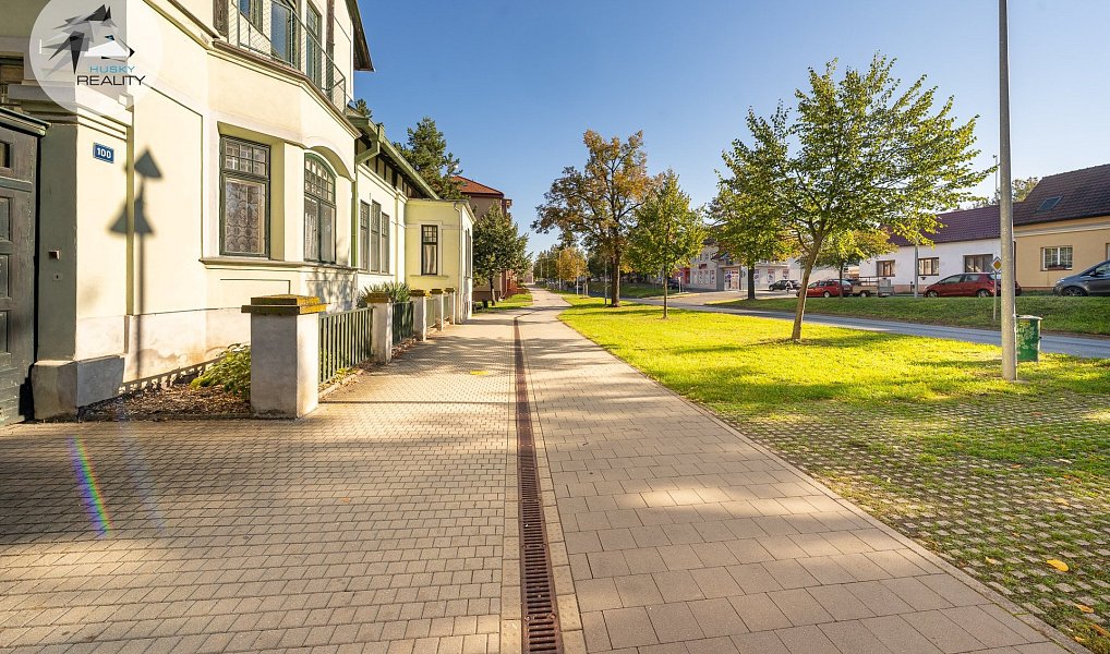 Prodej domu 268 m² s pozemkem 1 048 m², Napajedla – náhled fotky 18