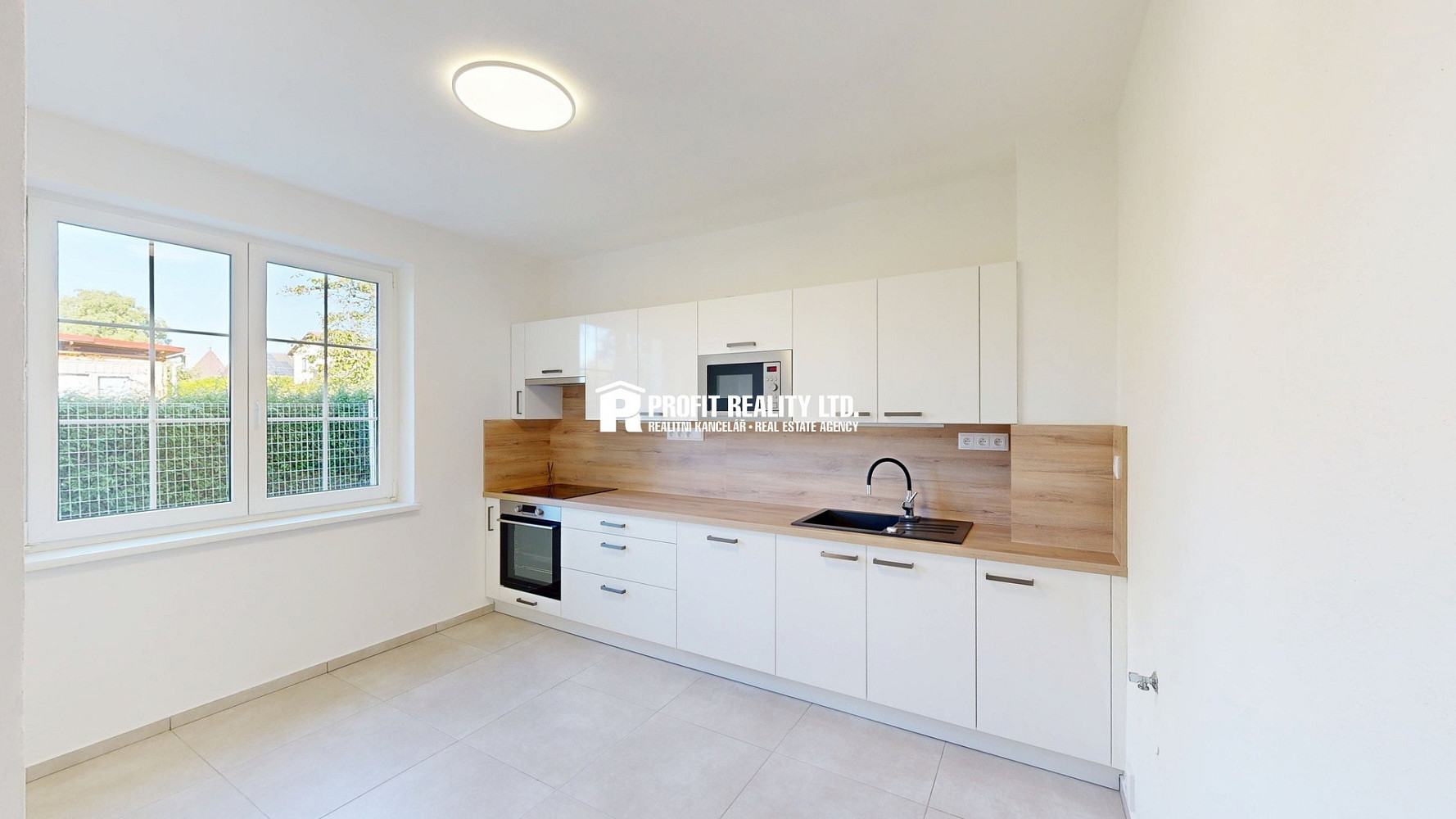 Prodej domu 213 m² s pozemkem 316 m² – fotografie 4