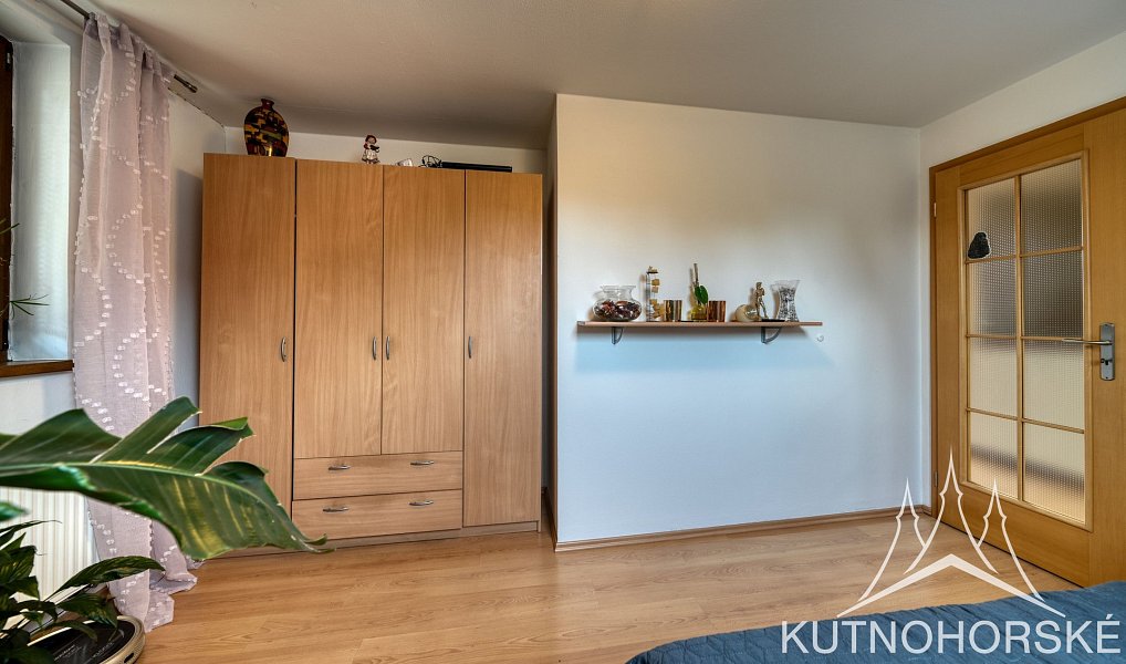 Prodej domu 115 m² s pozemkem 2 188 m², Suchdol – náhled fotky 24