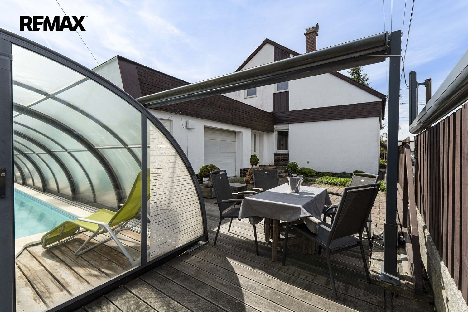 Prodej domu 235 m² s pozemkem 554 m²