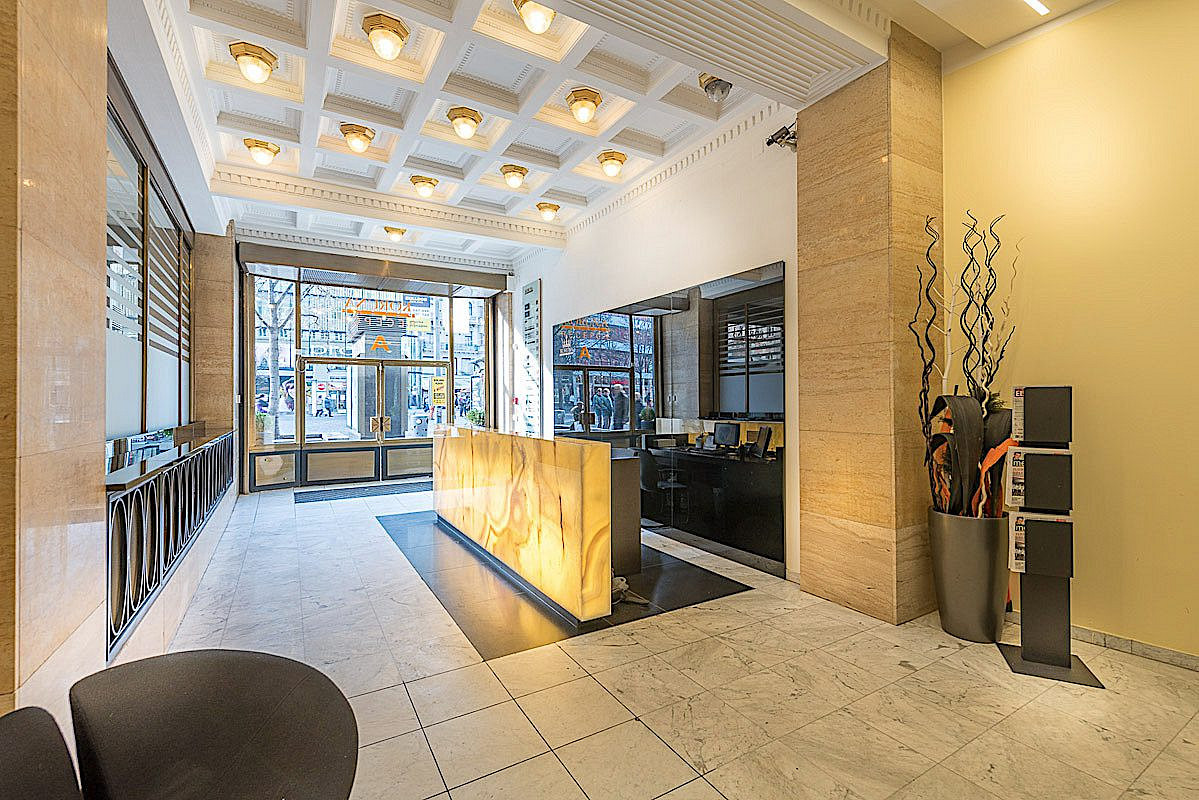 Pronájem kanceláře 544 m² – fotografie 2