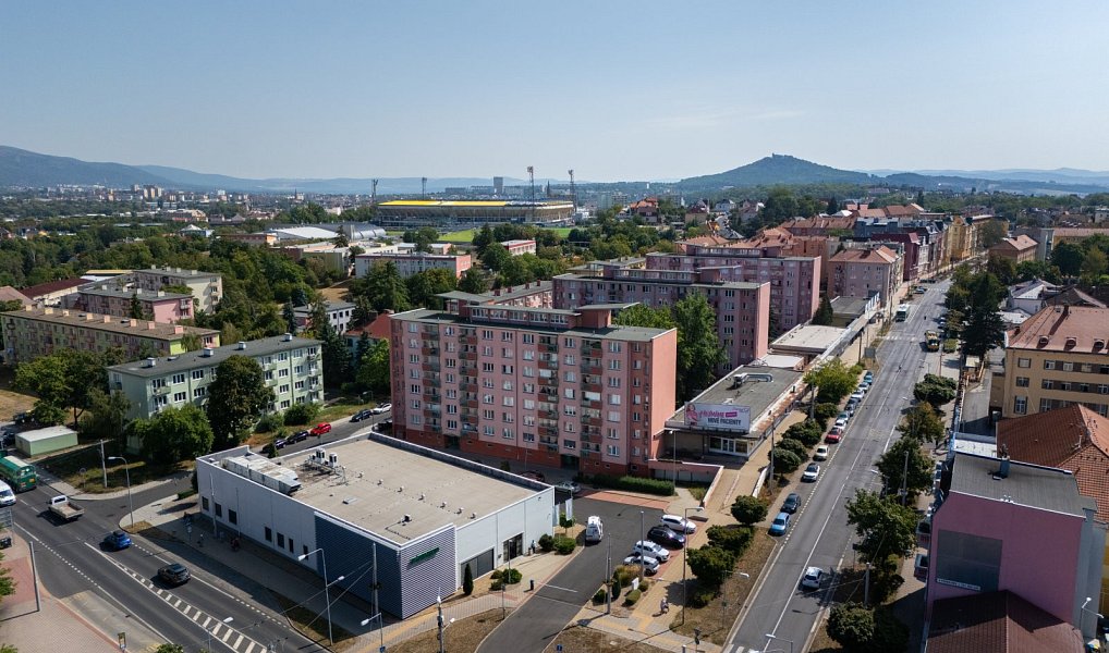 Pronájem bytu 2+1 61 m², Teplice – náhled fotky 30