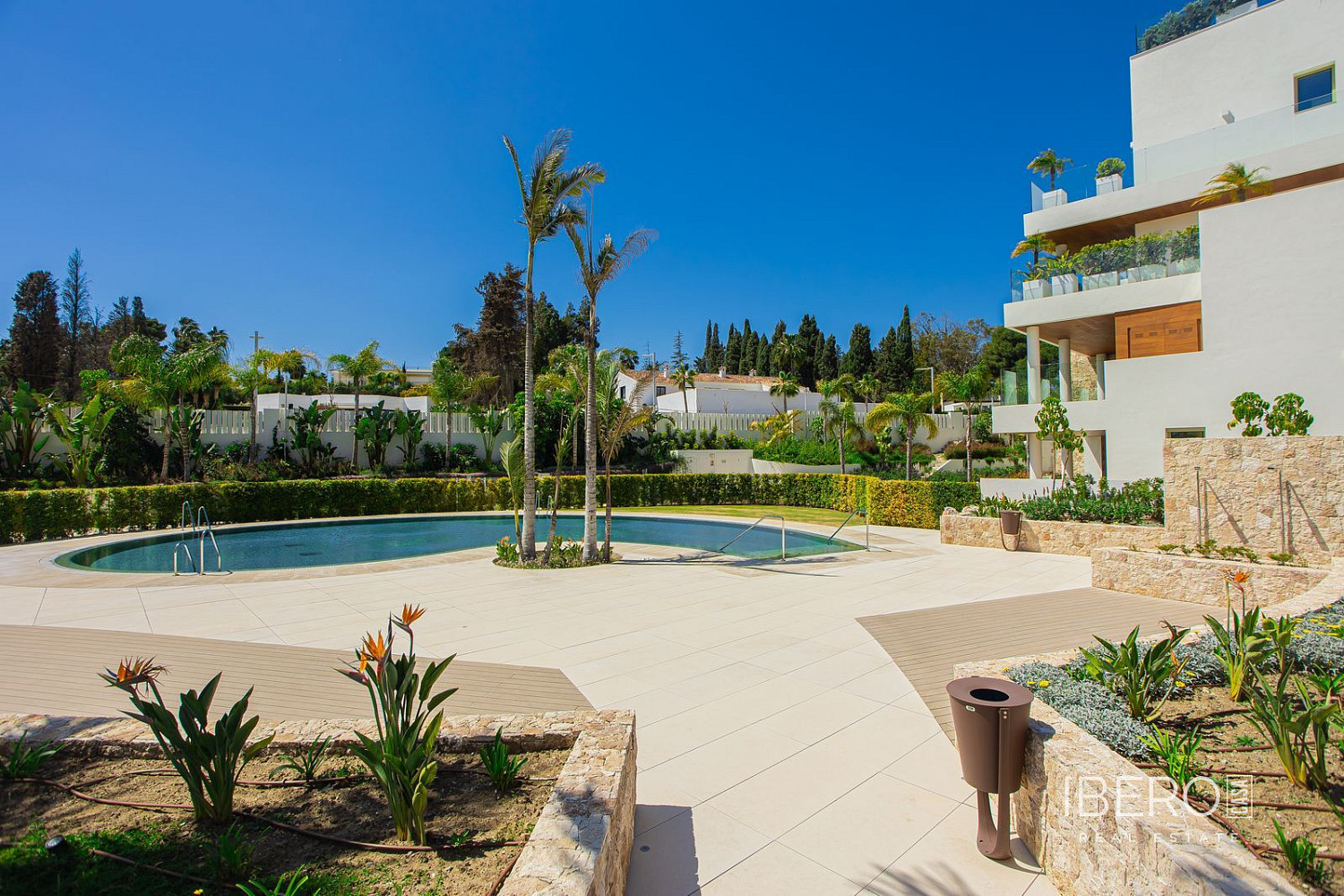 Piso 4+kk – Marbella, Nueva Andalucía - Vista 2