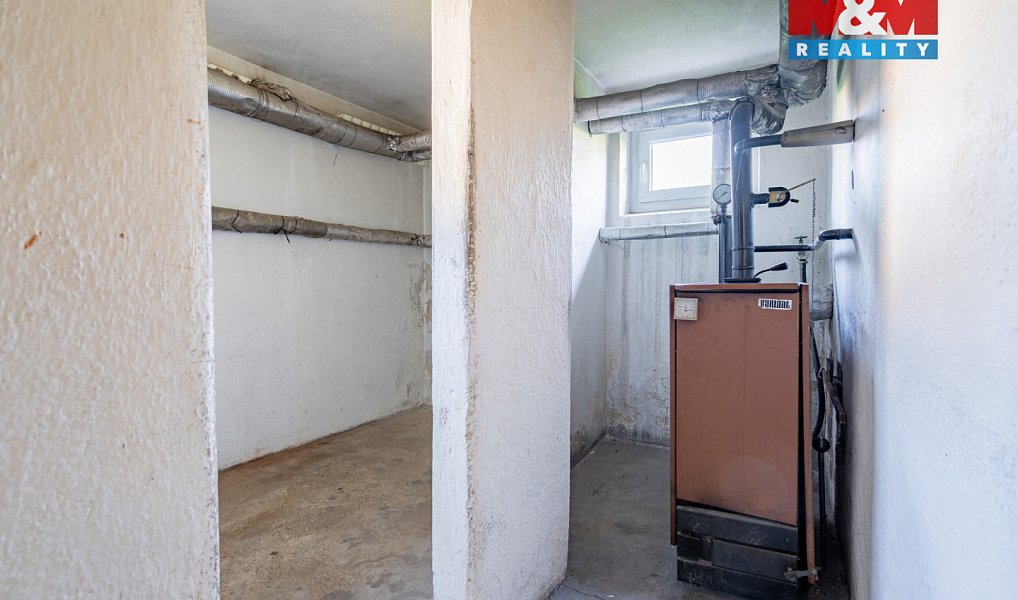 Prodej domu 148 m² s pozemkem 987 m², Velešín – náhled fotky 24
