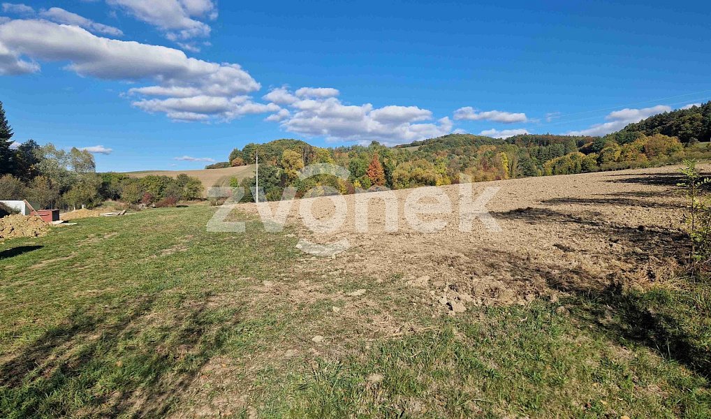 Prodej stavebního pozemku 2 007 m², Pitín – náhled fotky 2
