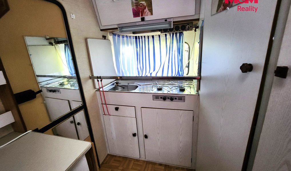 Prodej chaty/chalupy 35 m² s pozemkem 50 m², Chbany – náhled fotky 6