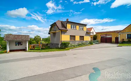 Prodej domu 180 m² s pozemkem 336 m², Libníč, okres České Budějovice
