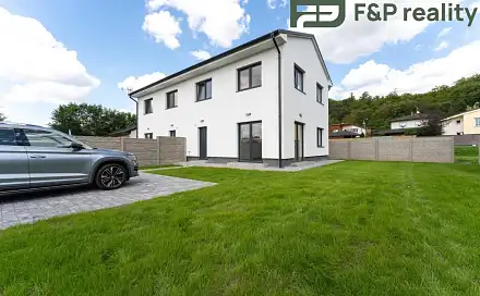 Prodej domu 121 m² s pozemkem 422 m², Hradešín, okres Kolín