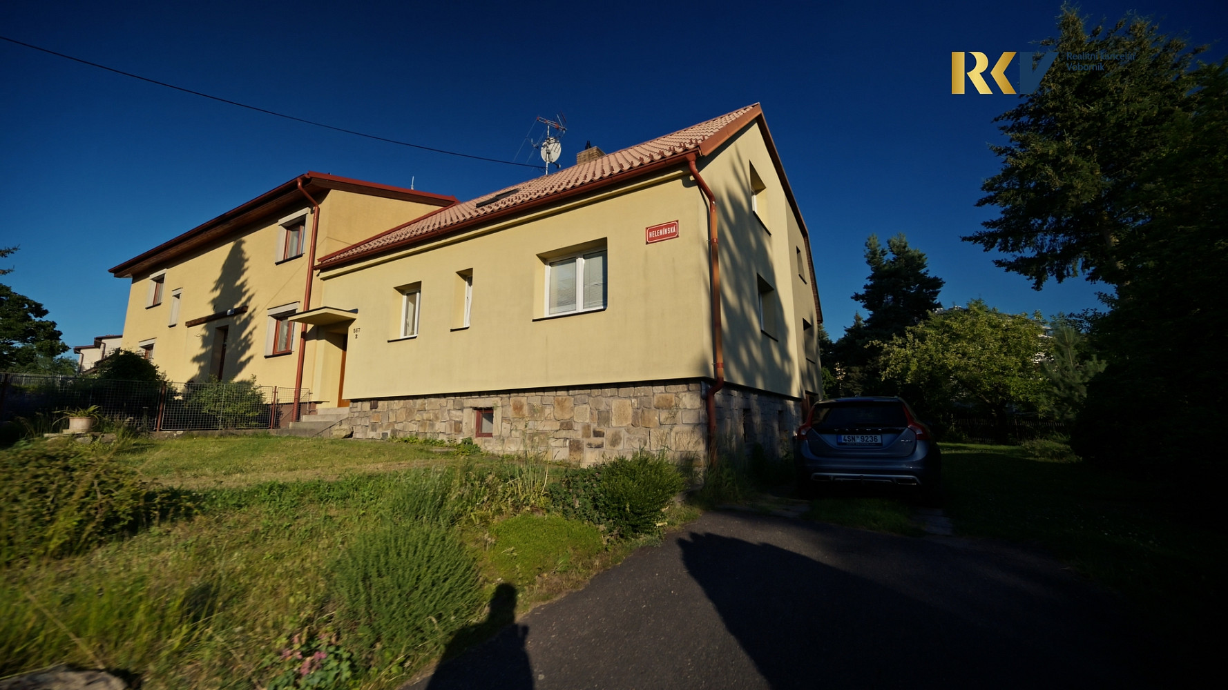 Prodej domu 257 m² s pozemkem 1 016 m² – pohled 3