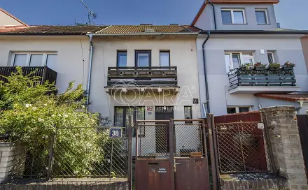 Prodej domu 93 m² s pozemkem 243 m², V Štíhlách, Praha 4 - Krč