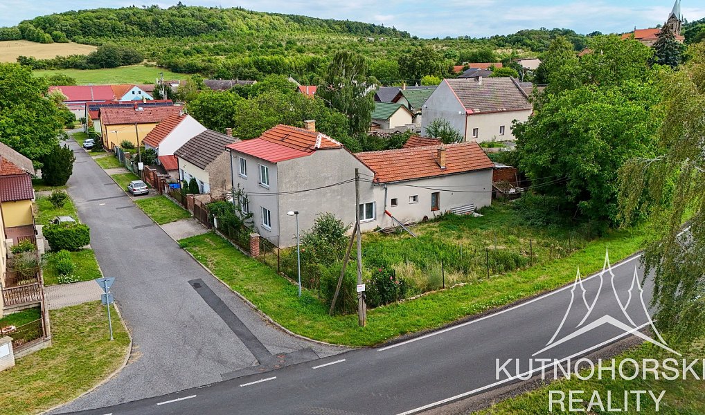 Prodej domu 137 m² s pozemkem 811 m², Grunta – náhled fotky 2