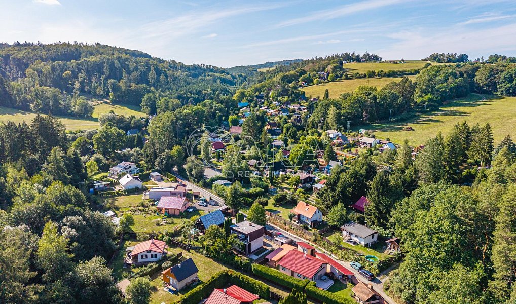 Prodej chaty/chalupy 120 m² s pozemkem 488 m², Černé Voděrady – náhled fotky 2