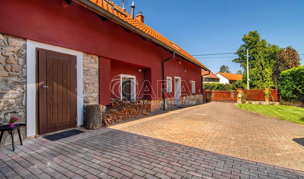 Prodej domu 280 m² s pozemkem 577 m², Kosova Hora – náhled fotky 22