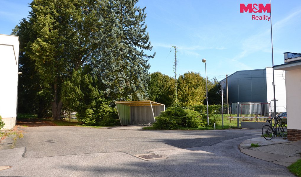 Prodej výrobních prostor 22 000 m², Miletín – náhled fotky 22