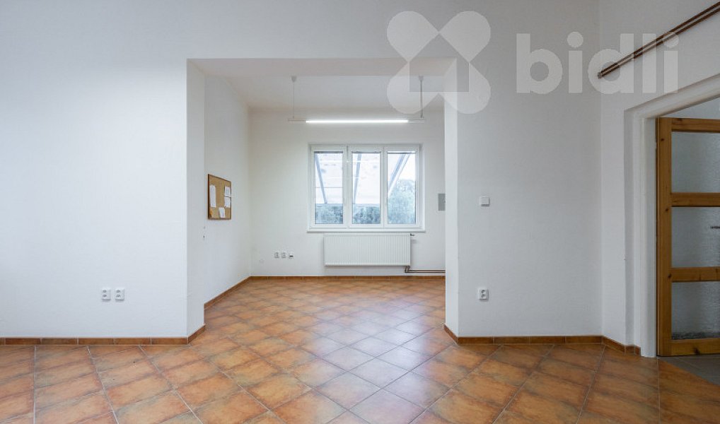 Prodej obchodních prostor 670 m², Dolní Kalná – náhled fotky 9