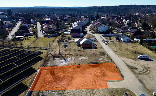 Prodej stavebního pozemku 909 m², Planá nad Lužnicí, okres Tábor