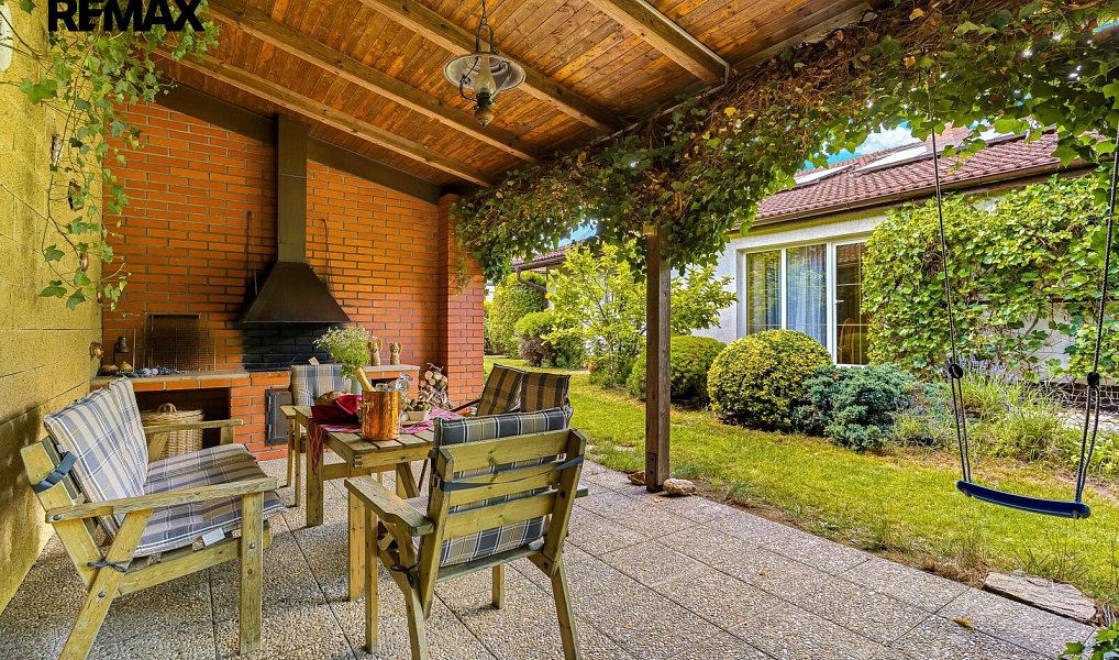 Prodej domu 186 m² s pozemkem 1 033 m², Uhlířské Janovice – náhled fotky 20