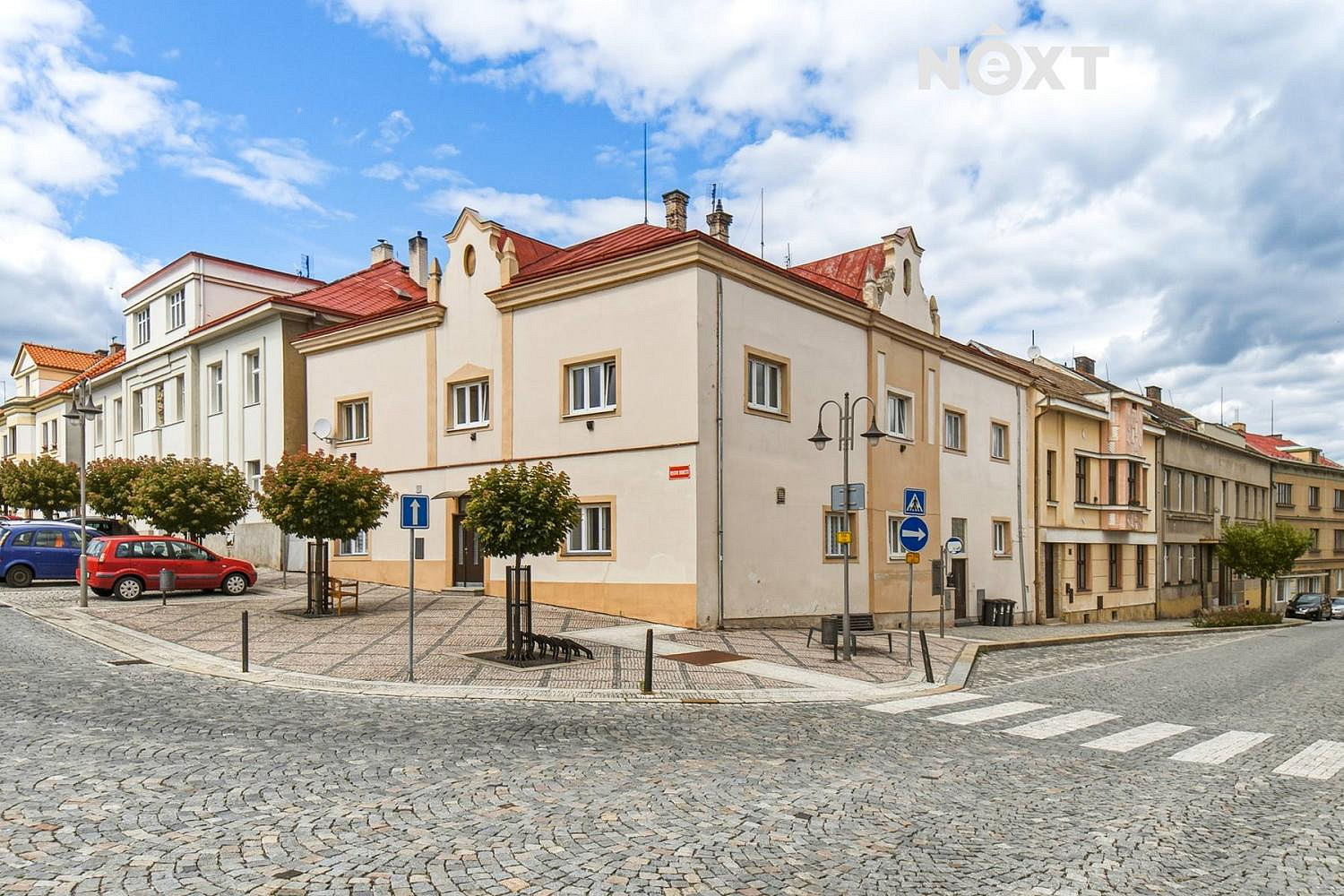 Prodej nájemního domu, činžáku 660 m²