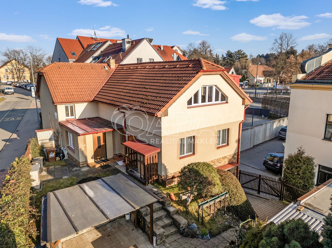 Prodej domu 200 m² s pozemkem 385 m²