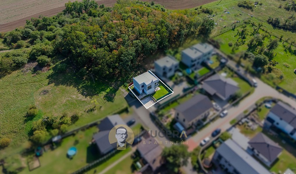 Prodej domu 124 m² s pozemkem 235 m², Neratovice – náhled fotky 47