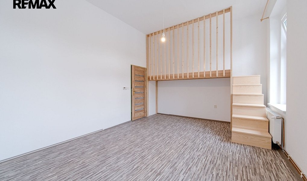 Pronájem bytu 1+1 40 m², Aš – náhled fotky 7