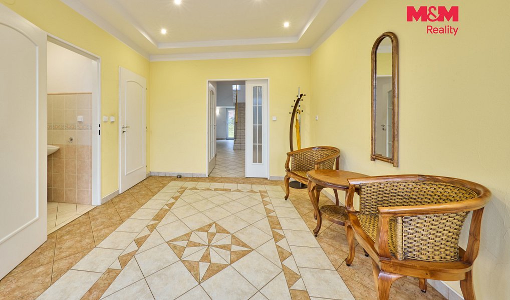 Pronájem domu 185 m² s pozemkem 1 755 m², Trutnov – náhled fotky 18