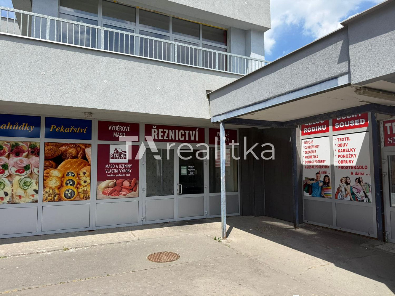 Pronájem obchodních prostor 88 m²