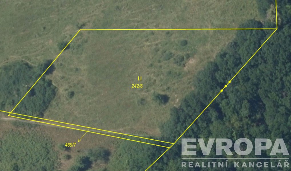 Prodej louky 3 521 m², Beroun – náhled fotky 3