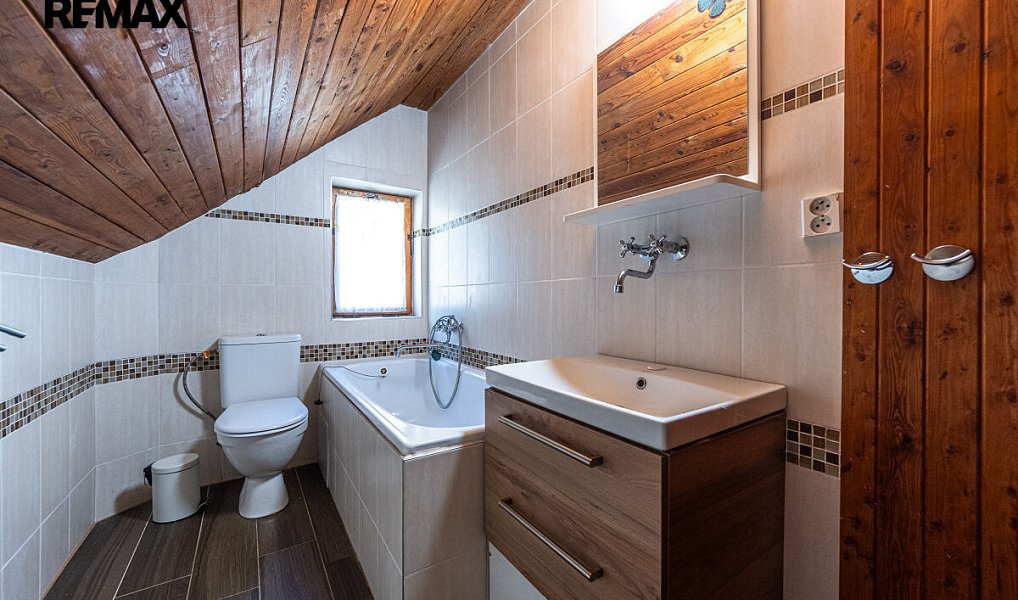 Prodej chaty/chalupy 100 m² s pozemkem 377 m², Stříbrná Skalice – náhled fotky 24