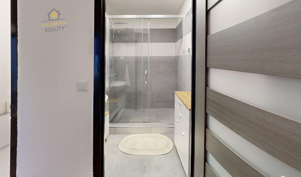 Prodej bytu 5+1 91 m², Stráž pod Ralskem – náhled fotky 13