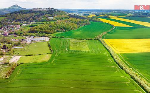 Prodej komerčního pozemku 33 529 m², Tachov, okres Česká Lípa